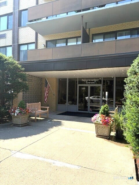 155 Brewster Street 2H