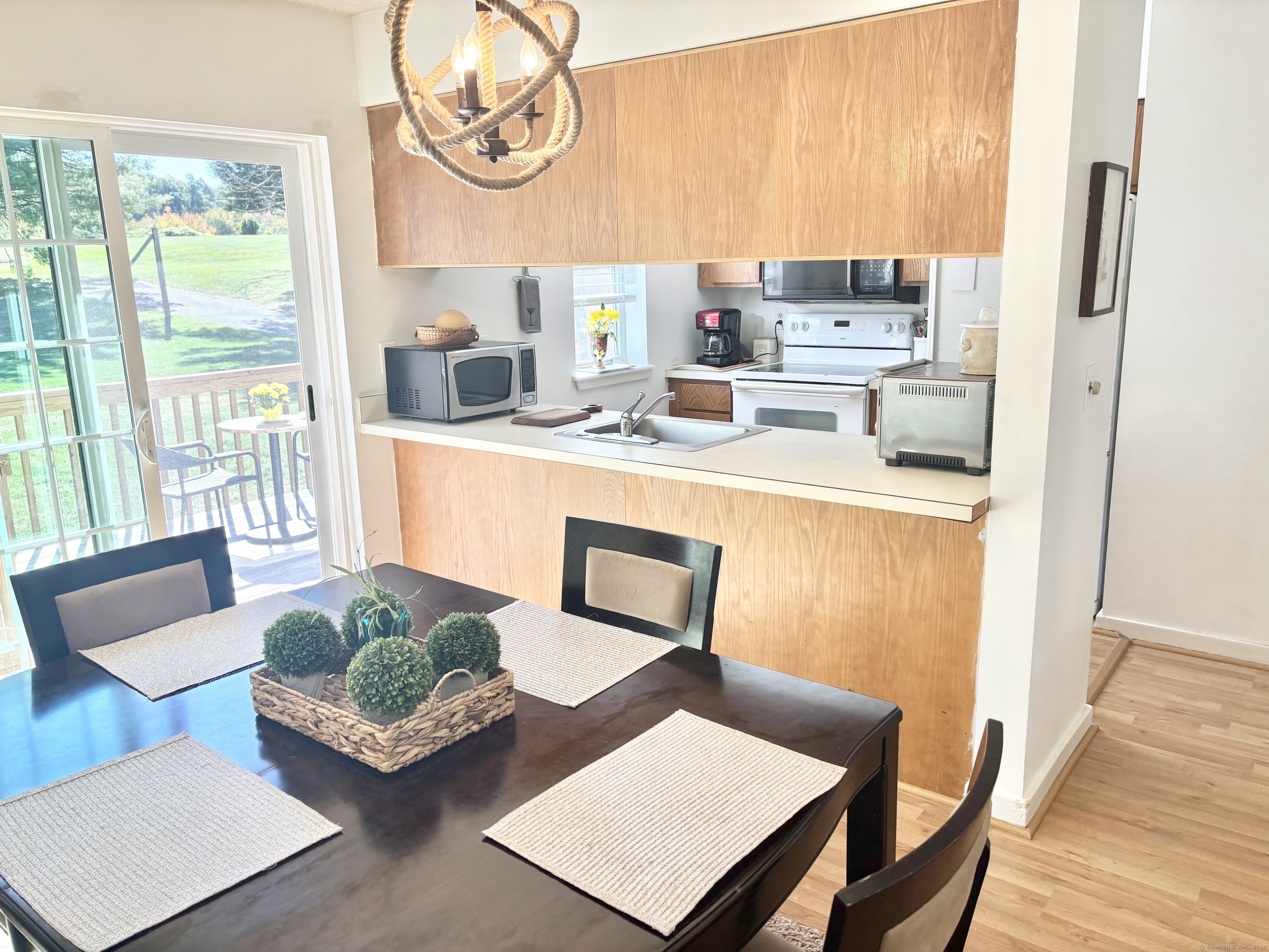 60 Old Town Road 143