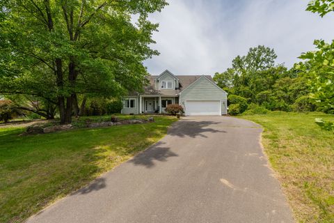97 Spring Wood Lane Bloomfield CT 06002