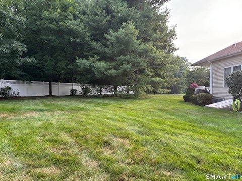 Tiny photo for 511 Elm Street #9-1, North Haven, CT 06473 (MLS # 24197591)