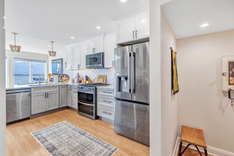 Tiny photo for 32 Harbour View Place #32, Stratford, CT 06615 (MLS # 24134778)