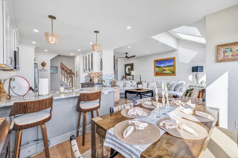 Tiny photo for 32 Harbour View Place #32, Stratford, CT 06615 (MLS # 24134778)
