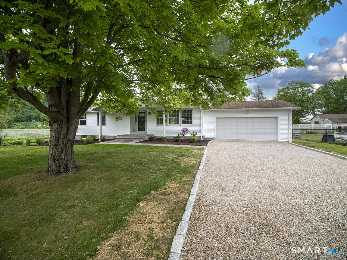 6 Warren Road