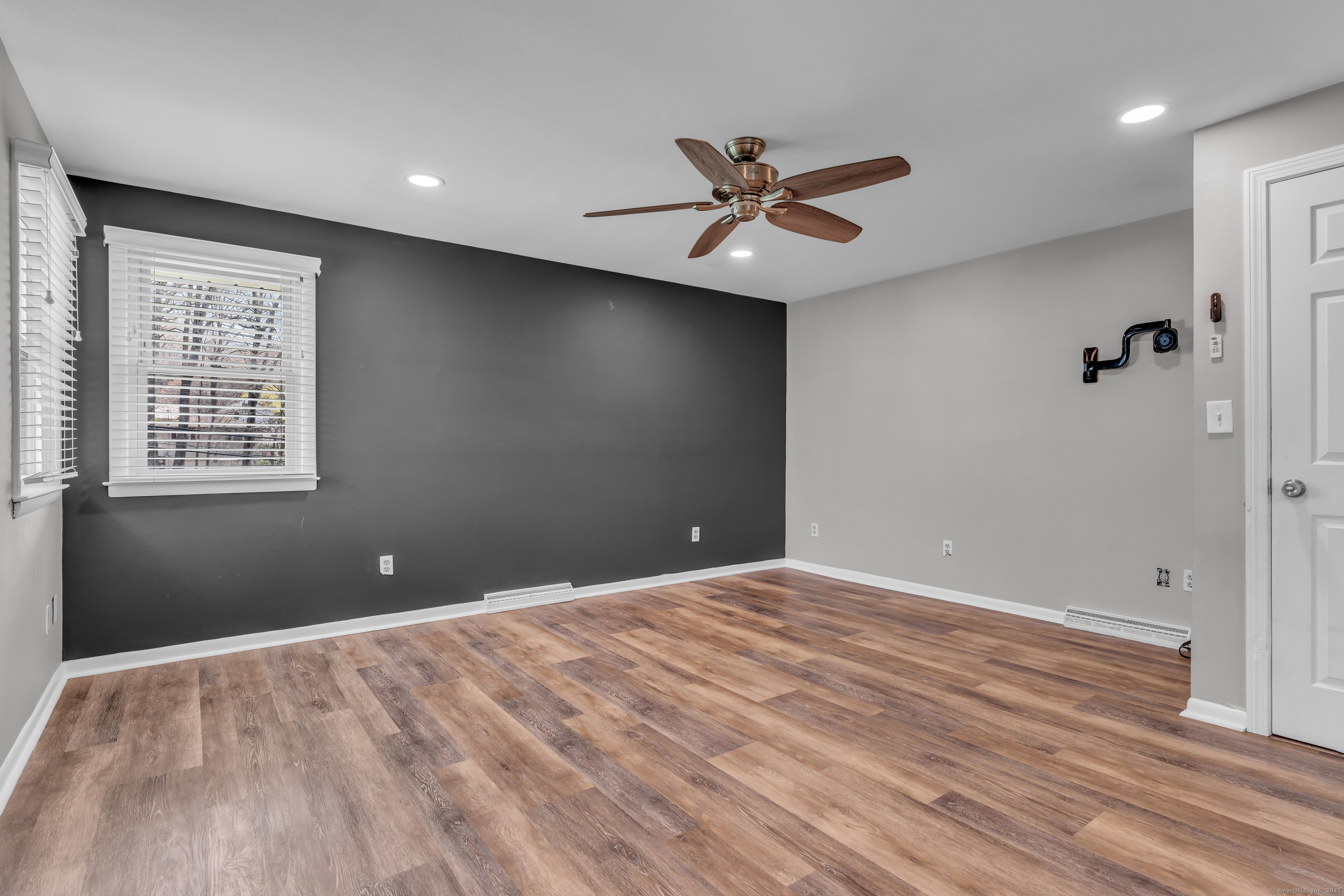 200 Bender Road, Hamden, Connecticut image 27