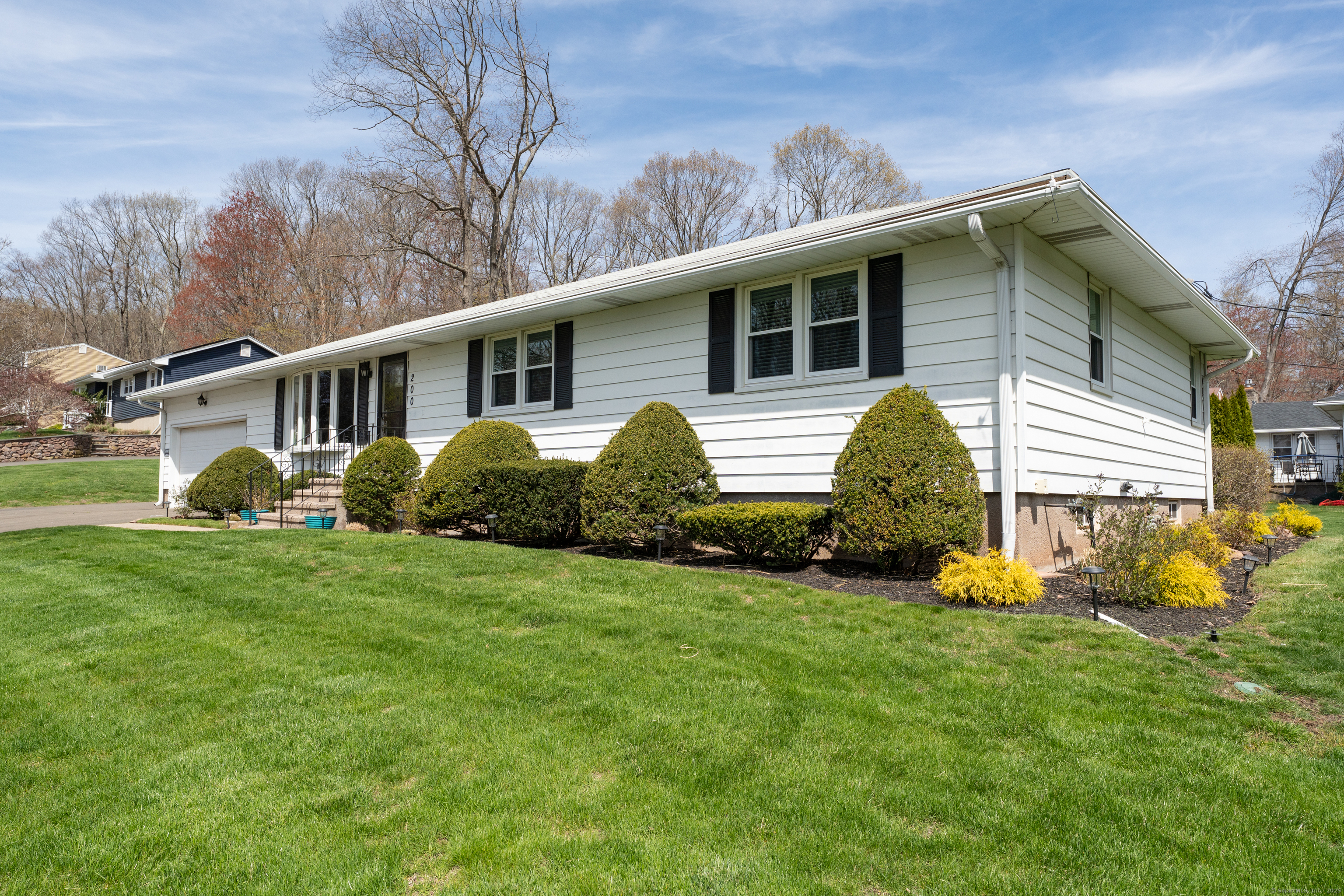 200 Bender Road, Hamden, Connecticut image 2