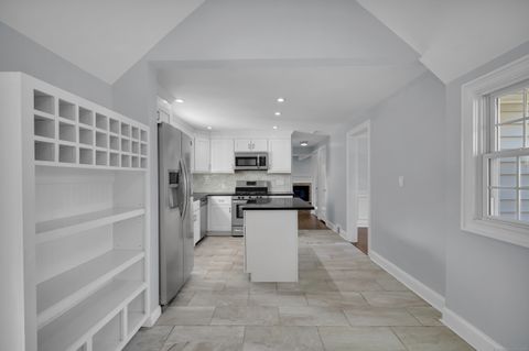 Tiny photo for 25 Millspaugh Drive, Fairfield, CT 06824 (MLS # 24136286)