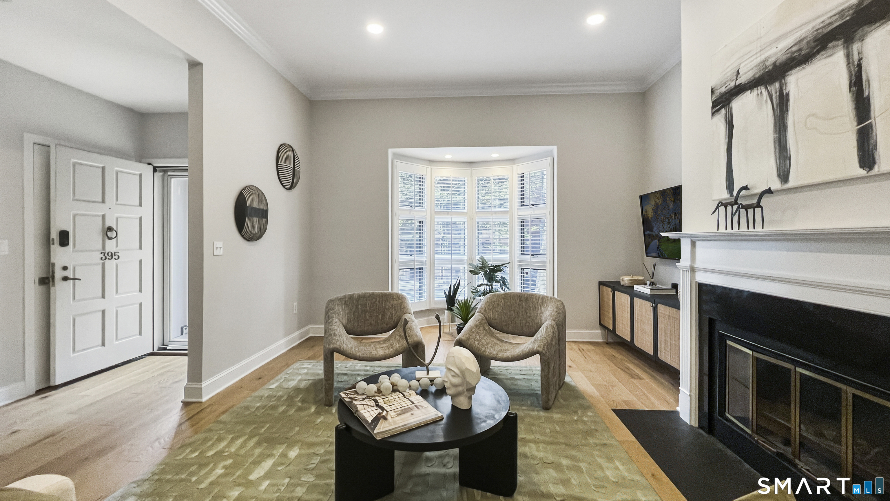 395 Temple Street 395