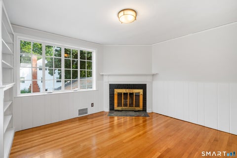 Tiny photo for 20 Staples Place, West Hartford, CT 06107 (MLS # 24198368)