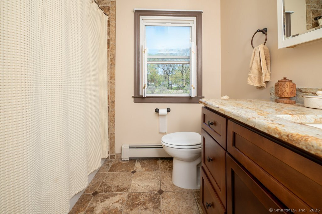 1053 Meriden Avenue, Southington, Connecticut image 29