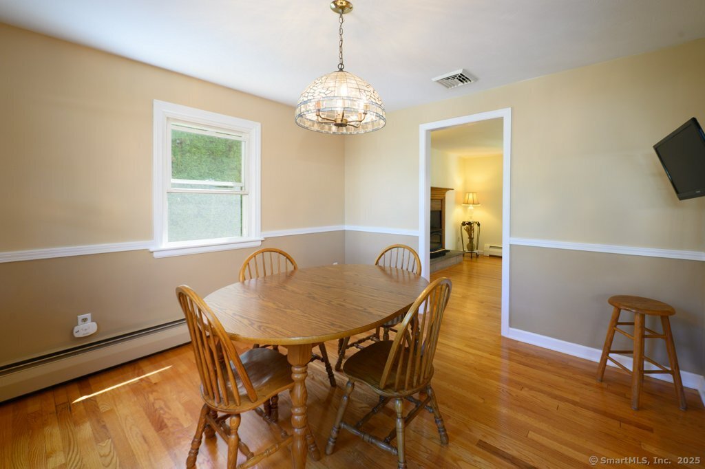 1053 Meriden Avenue, Southington, Connecticut image 20