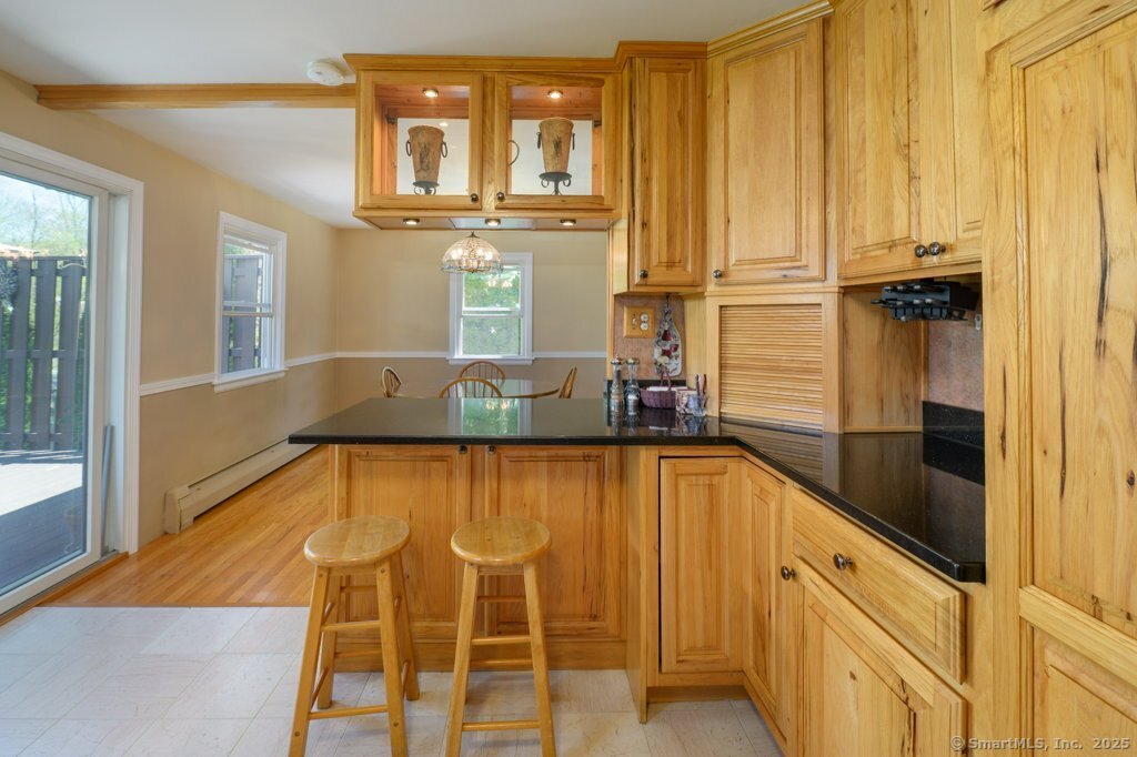 1053 Meriden Avenue, Southington, Connecticut image 17