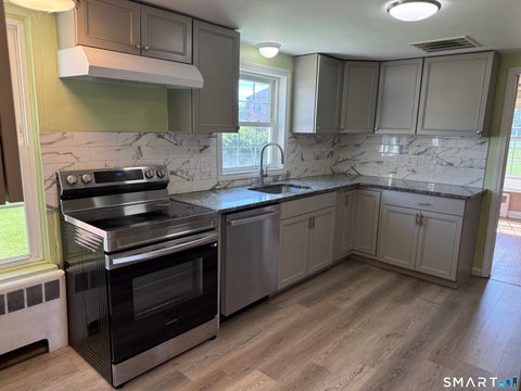 Tiny photo for 618 Willard Avenue, Newington, CT 06111 (MLS # 24204991)