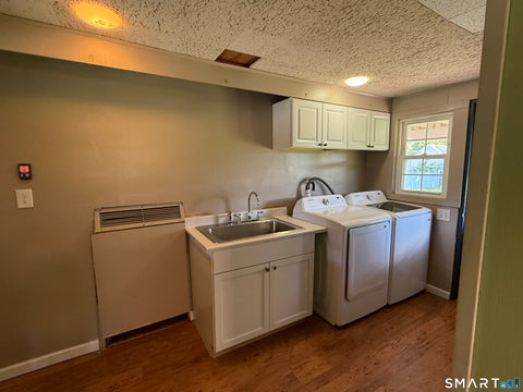 Tiny photo for 618 Willard Avenue, Newington, CT 06111 (MLS # 24204991)