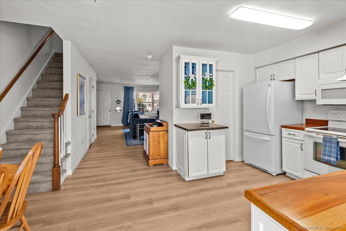 13 Brantwood Drive #13, Madison, Connecticut image 10