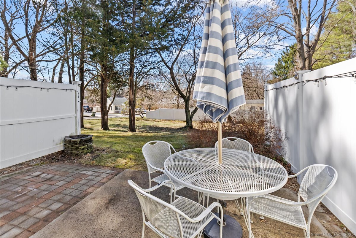 13 Brantwood Drive #13, Madison, Connecticut image 22
