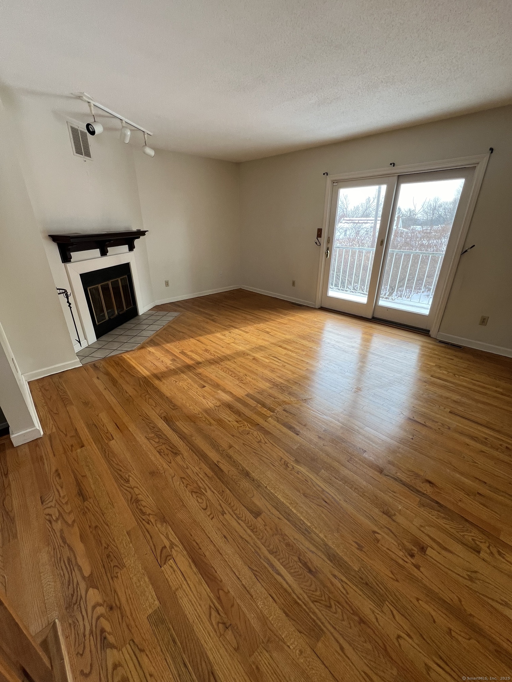 28 Brinley Way #28, Newington, Connecticut image 10