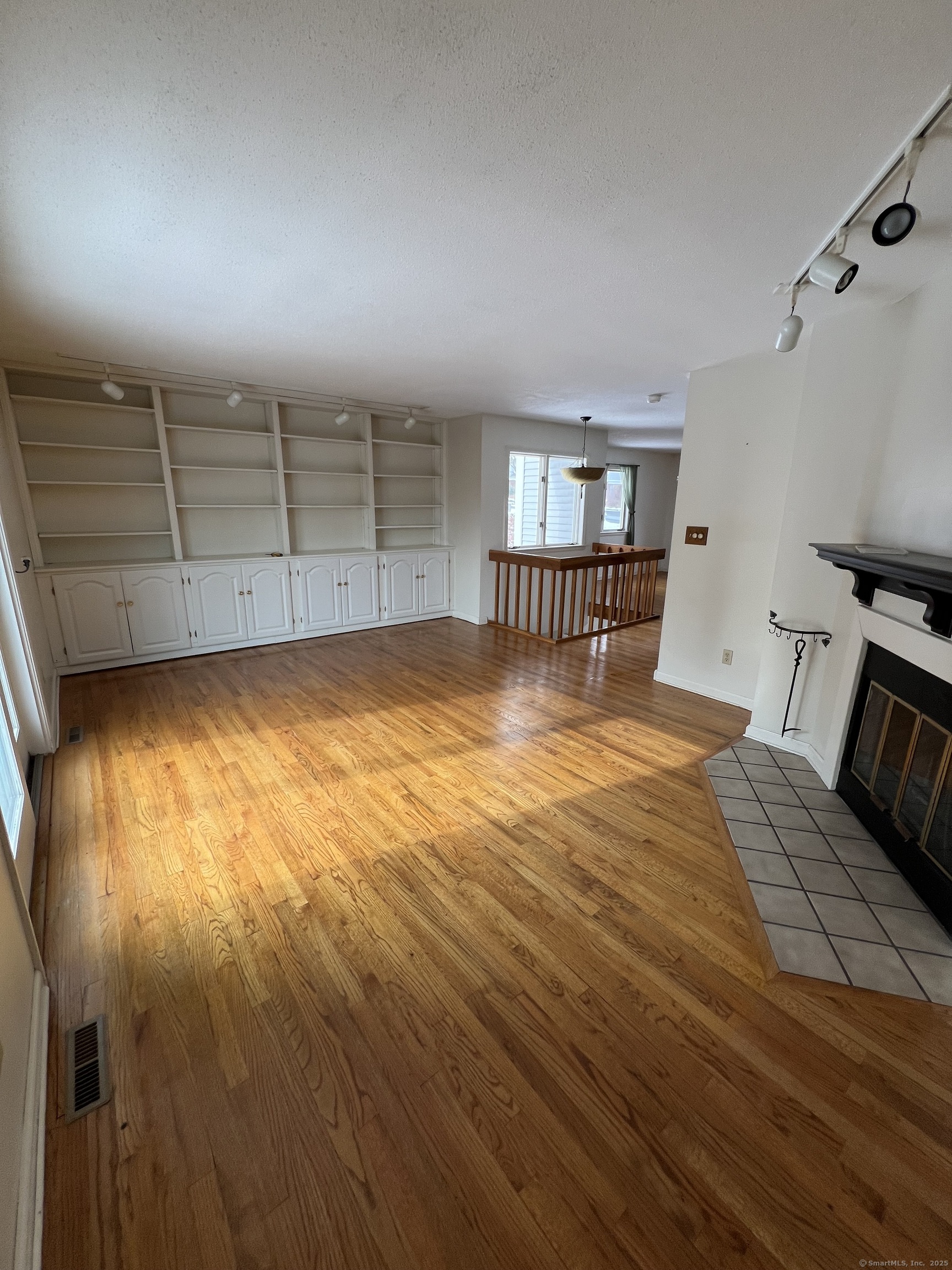 28 Brinley Way #28, Newington, Connecticut image 9