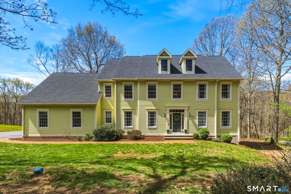 Photo of 227 Old Farms Road, Glastonbury, CT 06073 (MLS # 24162712)