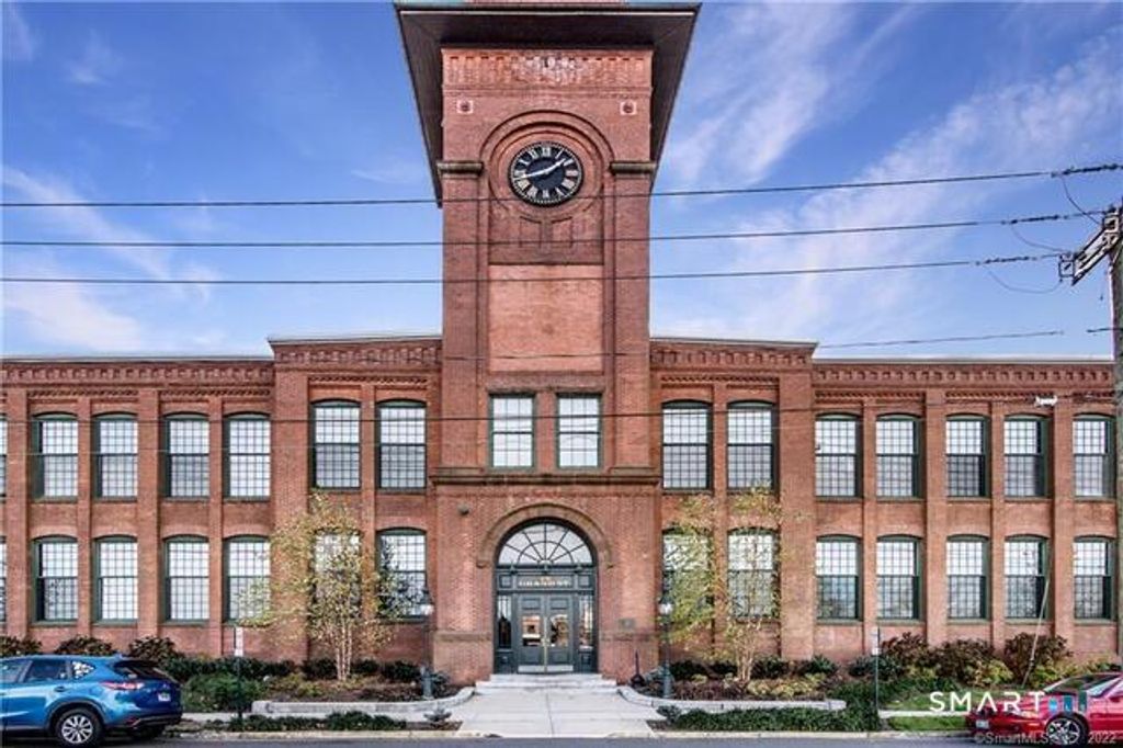 Photo of 25 Grand Street #APT 242, Norwalk, CT 06851 (MLS # 24160994)