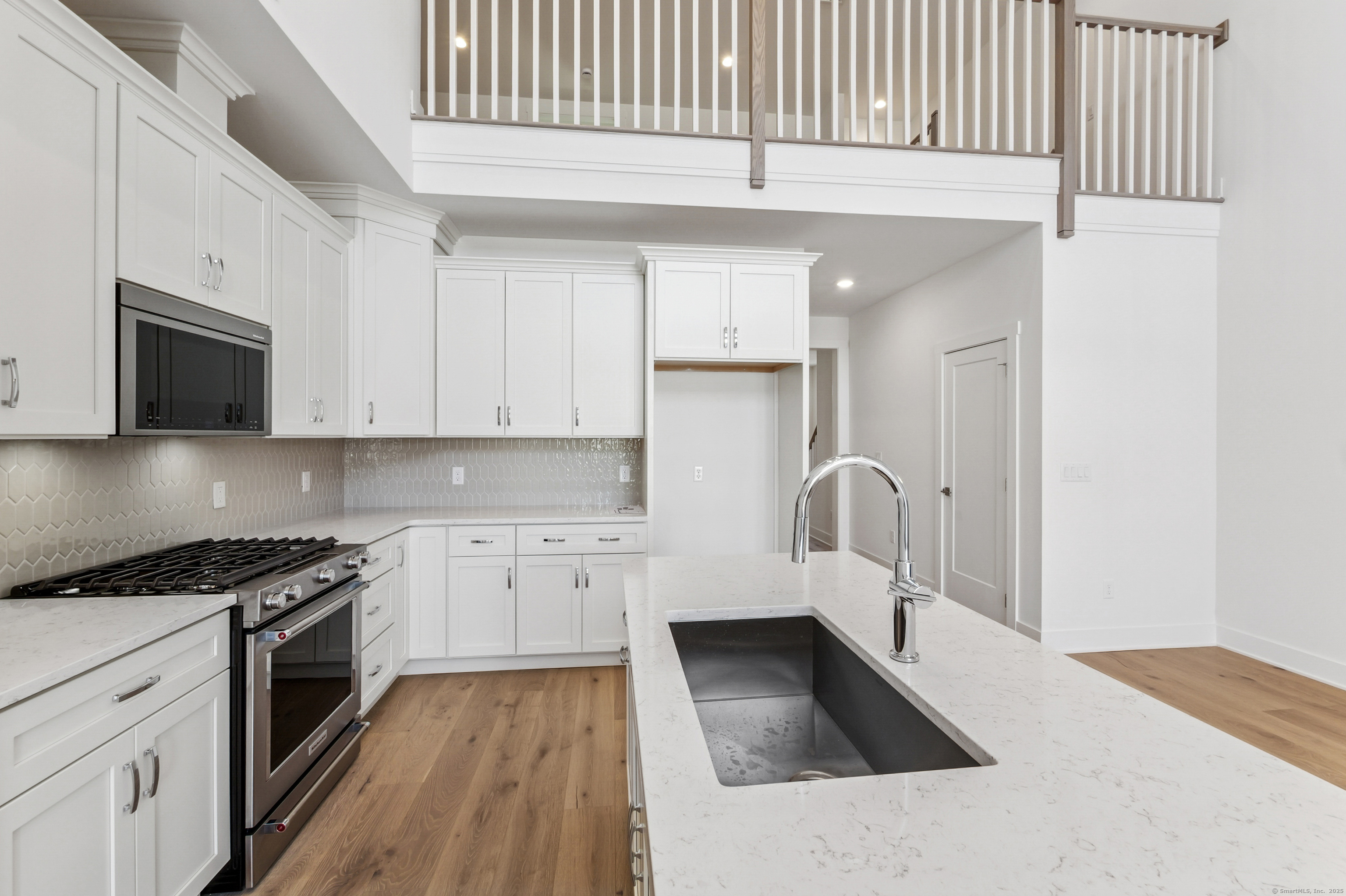 5 Hillcrest Drive #38, Woodbridge, Connecticut image 1