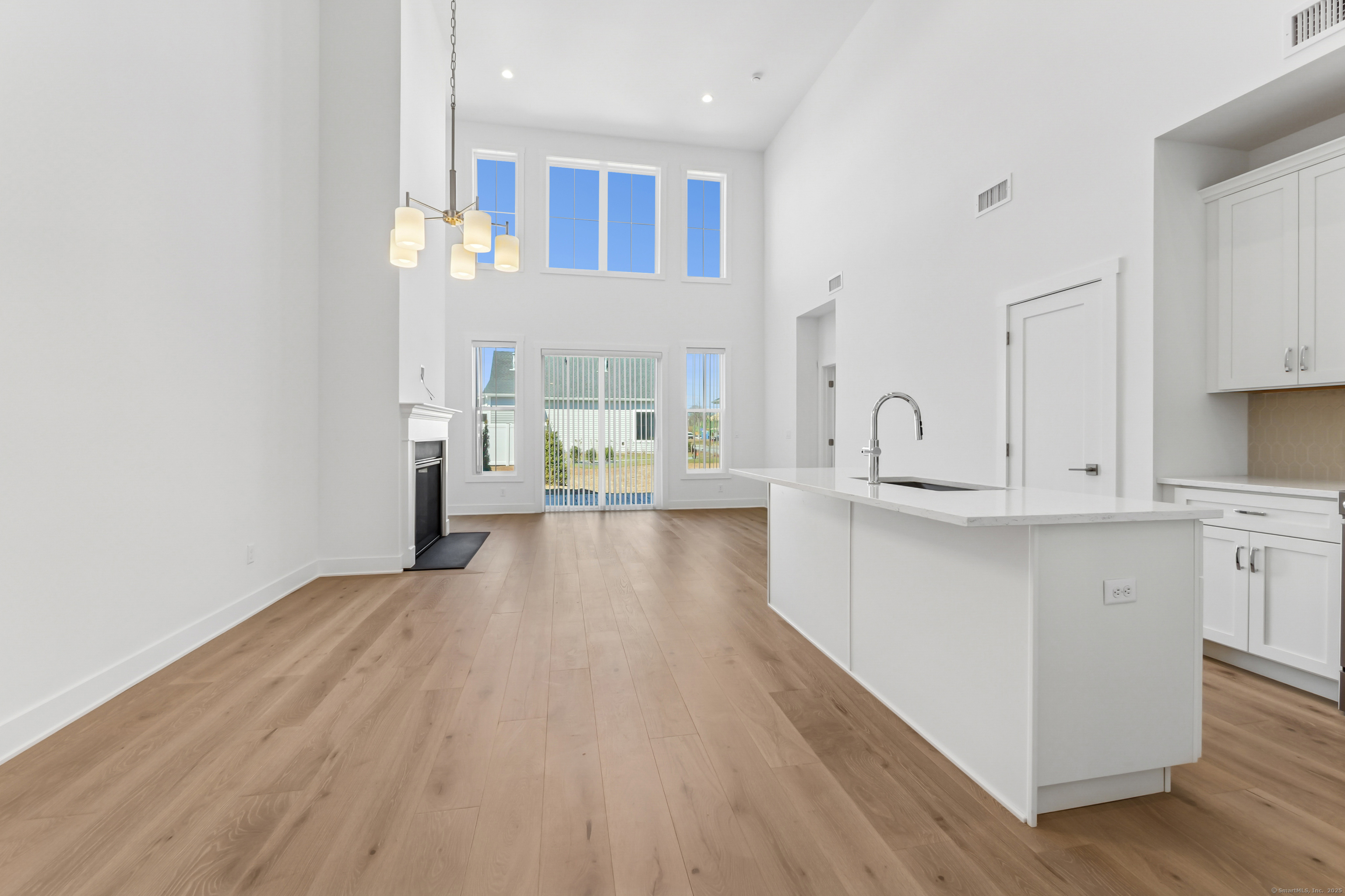 5 Hillcrest Drive #38, Woodbridge, Connecticut image 2