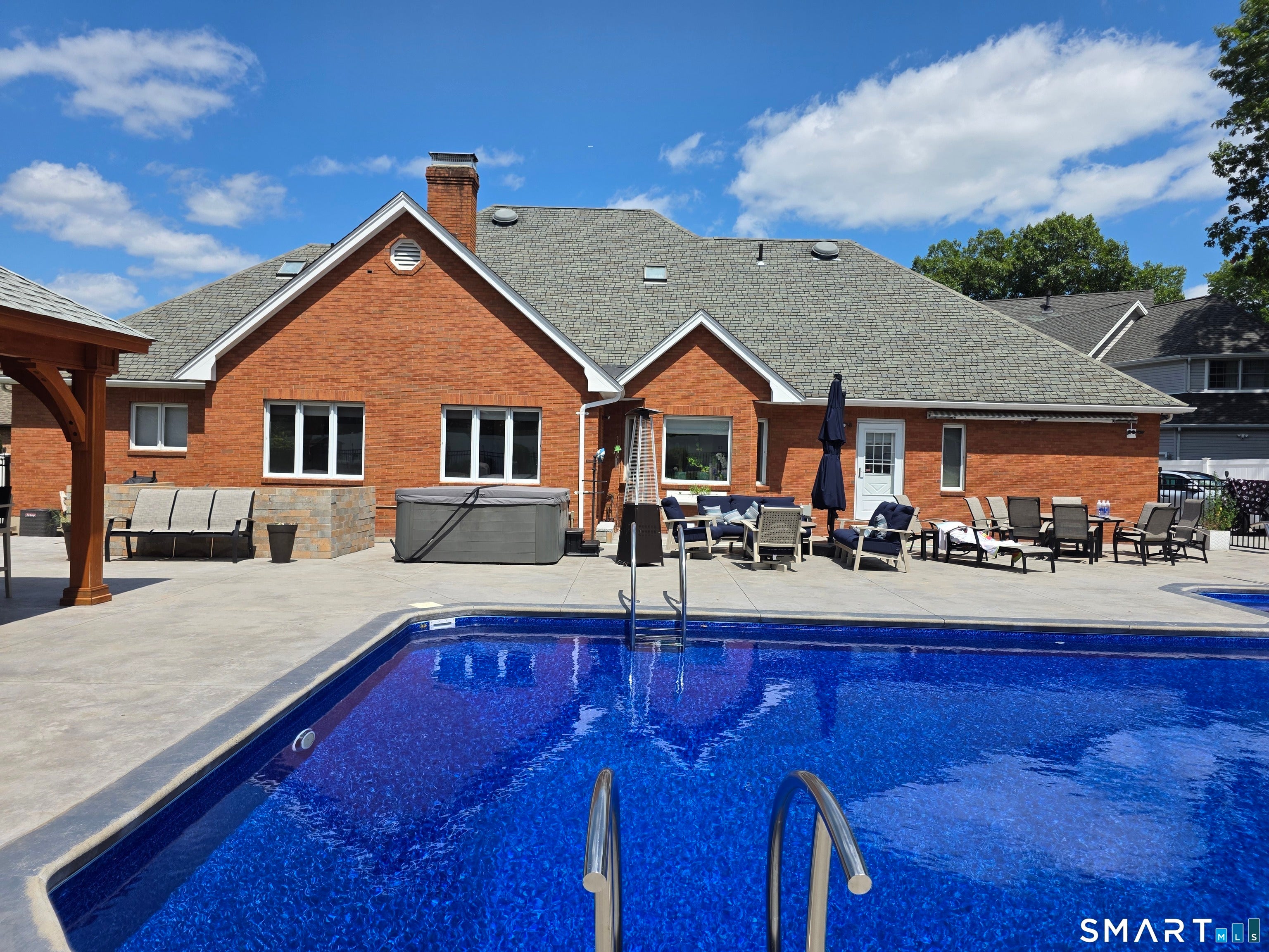 44 Palomina Way