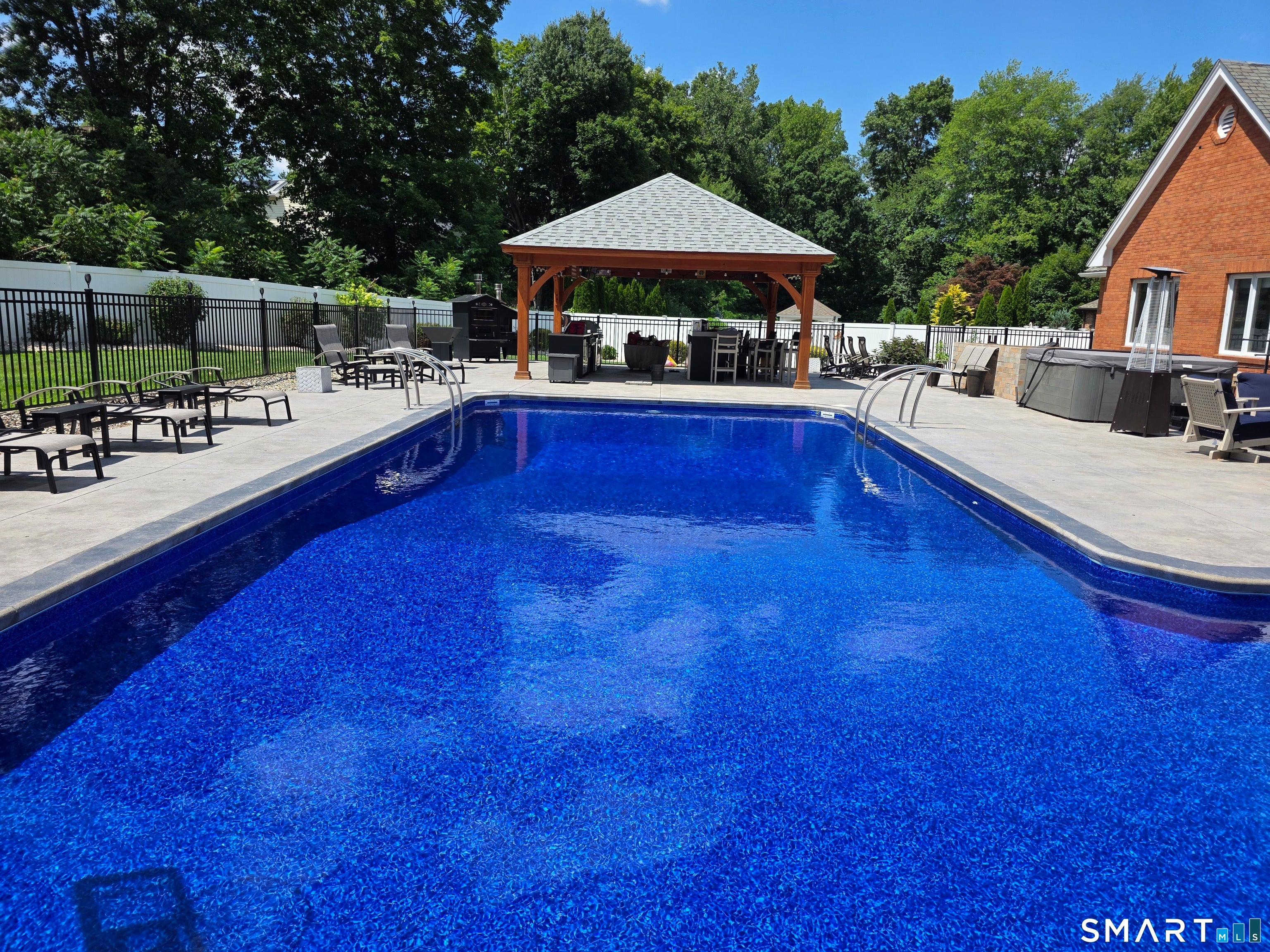 44 Palomina Way