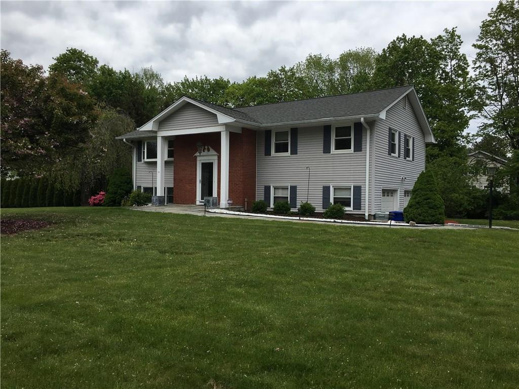 Photo 1 of 10 Cottontail Road, Norwalk, Connecticut, $3,200, Web #: 99185641