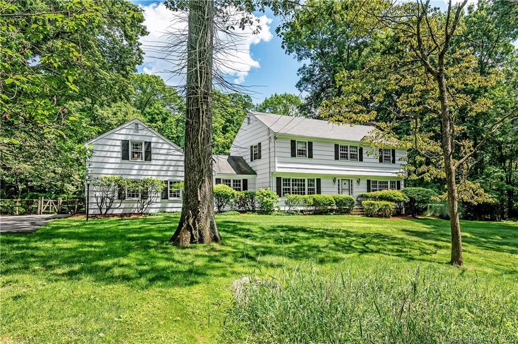 Photo 1 of 62 Ludlowe Road, New Canaan, Connecticut, $850,000, Web #: 170246632