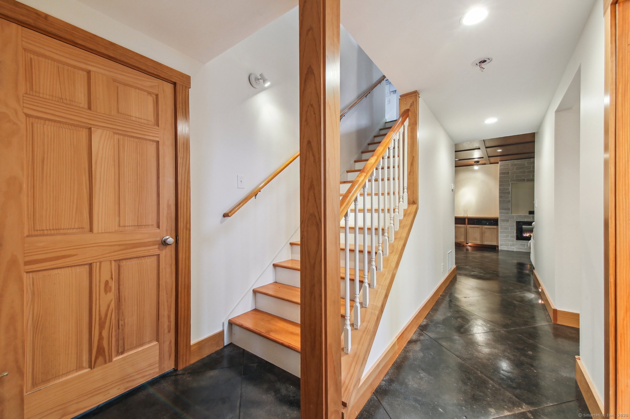 324 Chesterfield Road, Montville, Connecticut image 25