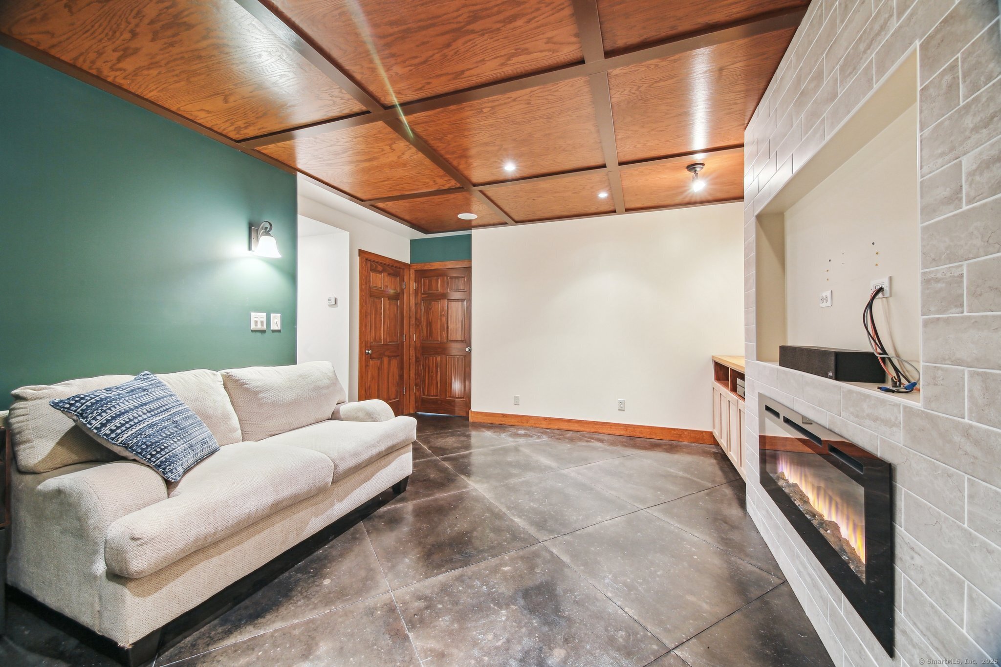 324 Chesterfield Road, Montville, Connecticut image 24