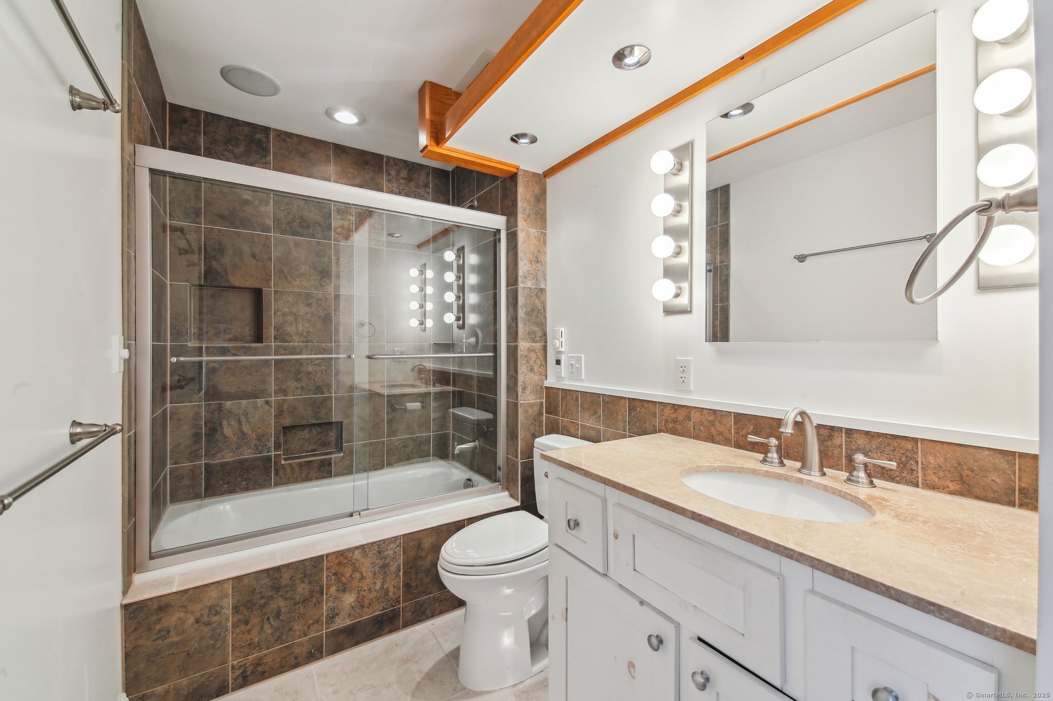 324 Chesterfield Road, Montville, Connecticut image 18