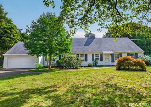 Homes For Sale - 93 River Street<br/> Guilford, CT 06437