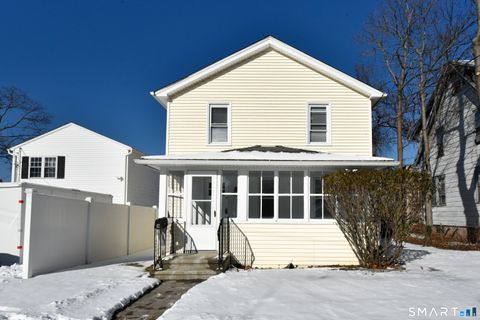 Photo of 6 Springdale Street, Milford, CT 06460 (MLS # 24145555)