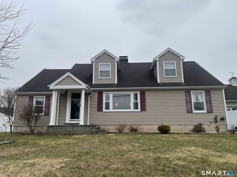 Photo of 301 Pineridge Road, Torrington, CT 06790 (MLS # 24177134)