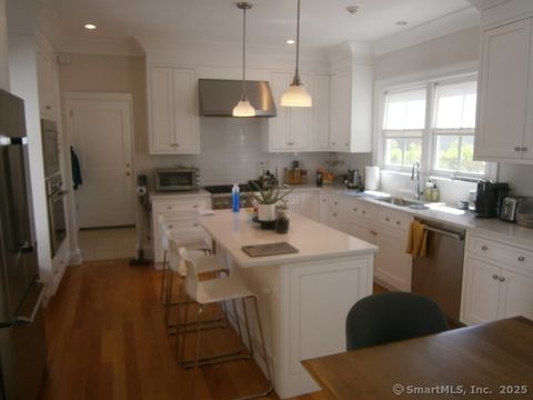 Tiny photo for 65 Sherwood Place #65, Greenwich, CT 06830 (MLS # 24107880)