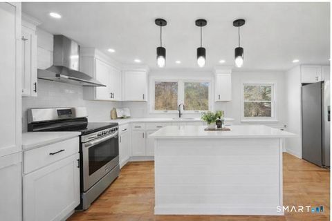 Tiny photo for 35 Dyer Avenue, Canton, CT 06019 (MLS # 24161173)