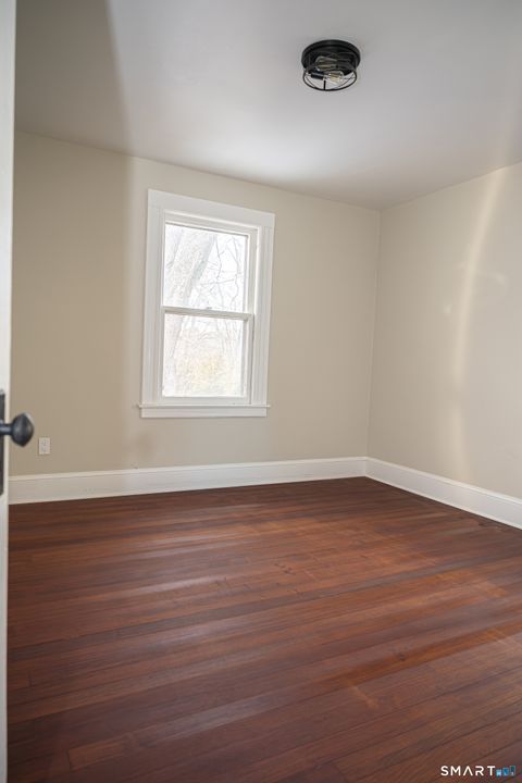 Tiny photo for 20 Roosevelt Street, Manchester, CT 06040 (MLS # 24148019)