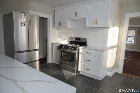 Tiny photo for 20 Roosevelt Street, Manchester, CT 06040 (MLS # 24148019)