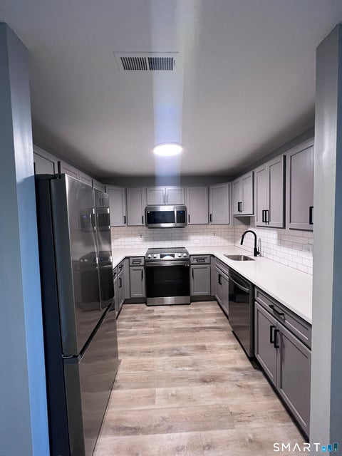 Tiny photo for 15 Prospect Street #9, New Britain, CT 06051 (MLS # 24210961)