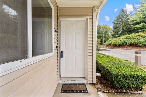 Tiny photo for 31 Cortland Place #31, Ansonia, CT 06401 (MLS # 24129554)