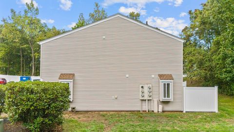 Tiny photo for 31 Cortland Place #31, Ansonia, CT 06401 (MLS # 24129554)