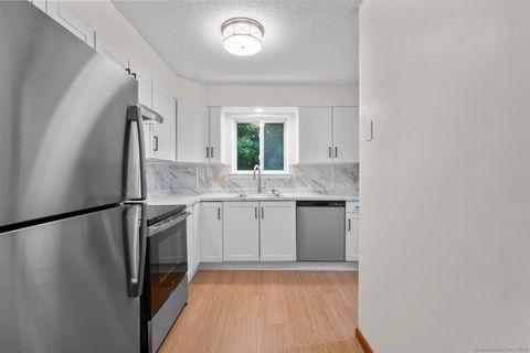 Tiny photo for 31 Cortland Place #31, Ansonia, CT 06401 (MLS # 24129554)