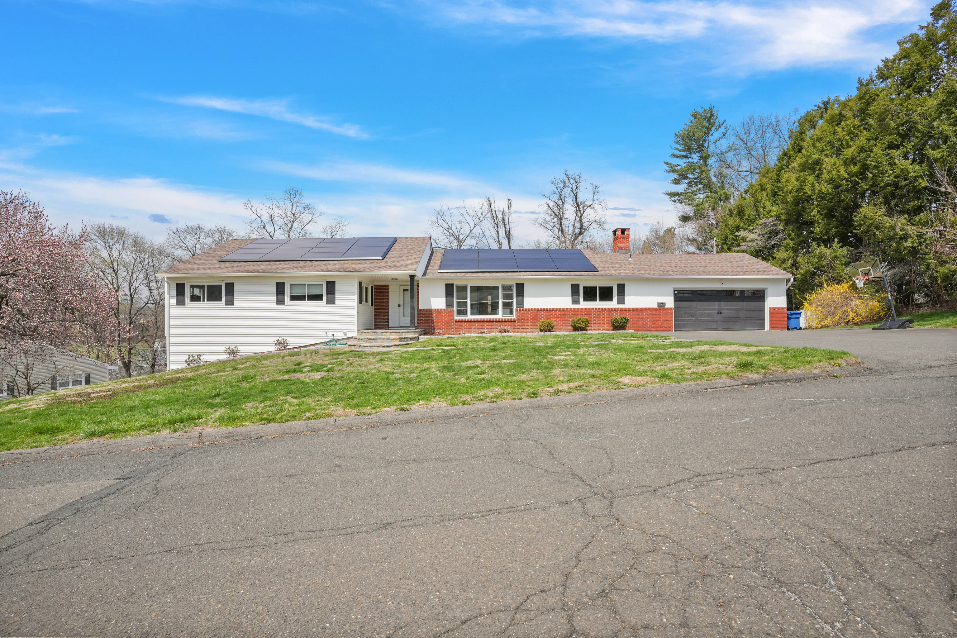 6 Deer Hill Drive, Danbury, Connecticut image 2