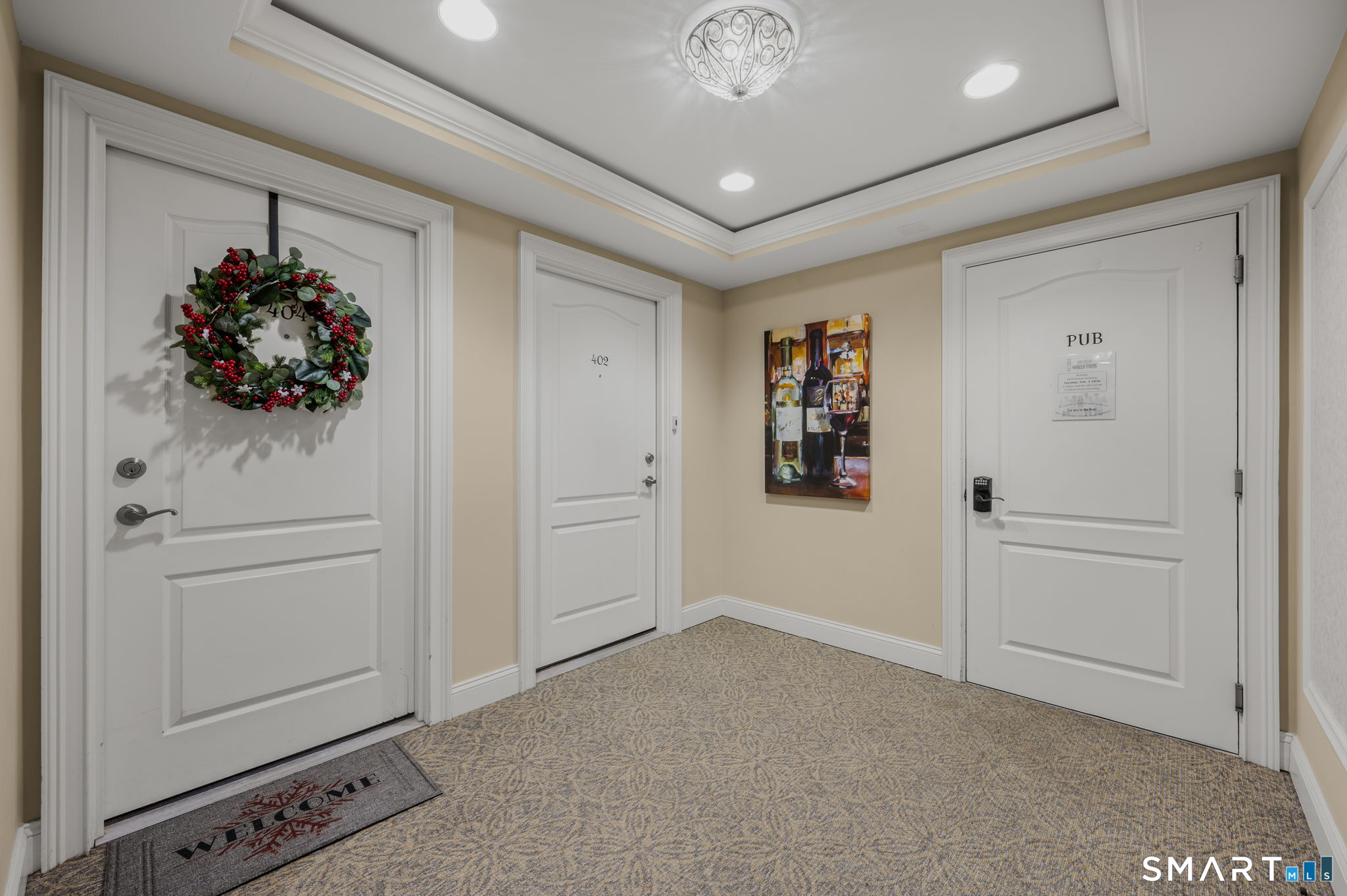 461 Bank Street 402