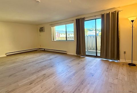 Tiny photo for 205 Homestead Street #APT B2, Manchester, CT 06042 (MLS # 24133519)