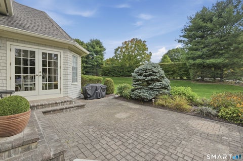 Tiny photo for 9 Whitehall Court, Middlebury, CT 06762 (MLS # 24204911)