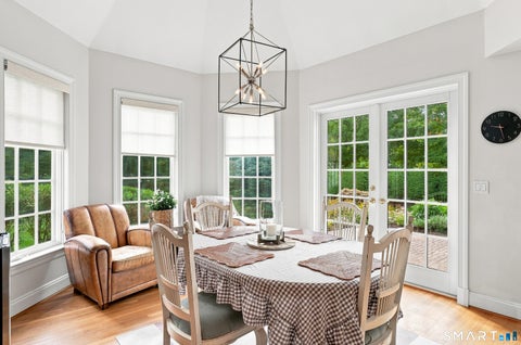 Tiny photo for 9 Whitehall Court, Middlebury, CT 06762 (MLS # 24204911)