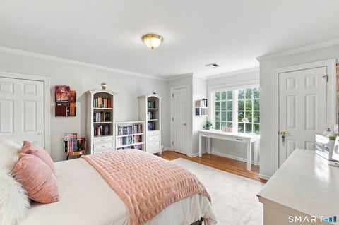Tiny photo for 9 Whitehall Court, Middlebury, CT 06762 (MLS # 24204911)
