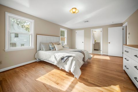 Tiny photo for 8 Tanglewood Road, West Hartford, CT 06117 (MLS # 24134998)